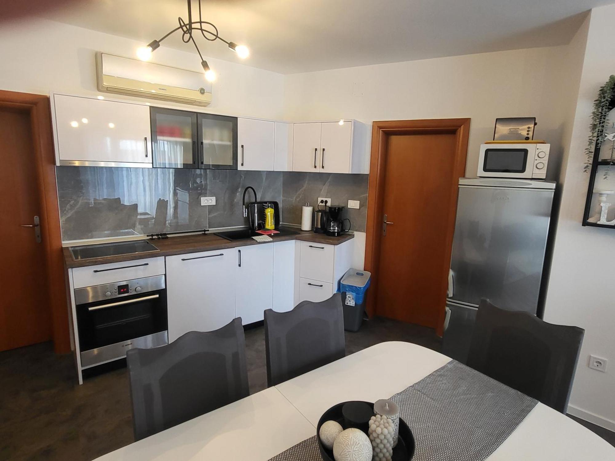 Apartmani Andiks Драмаль Экстерьер фото