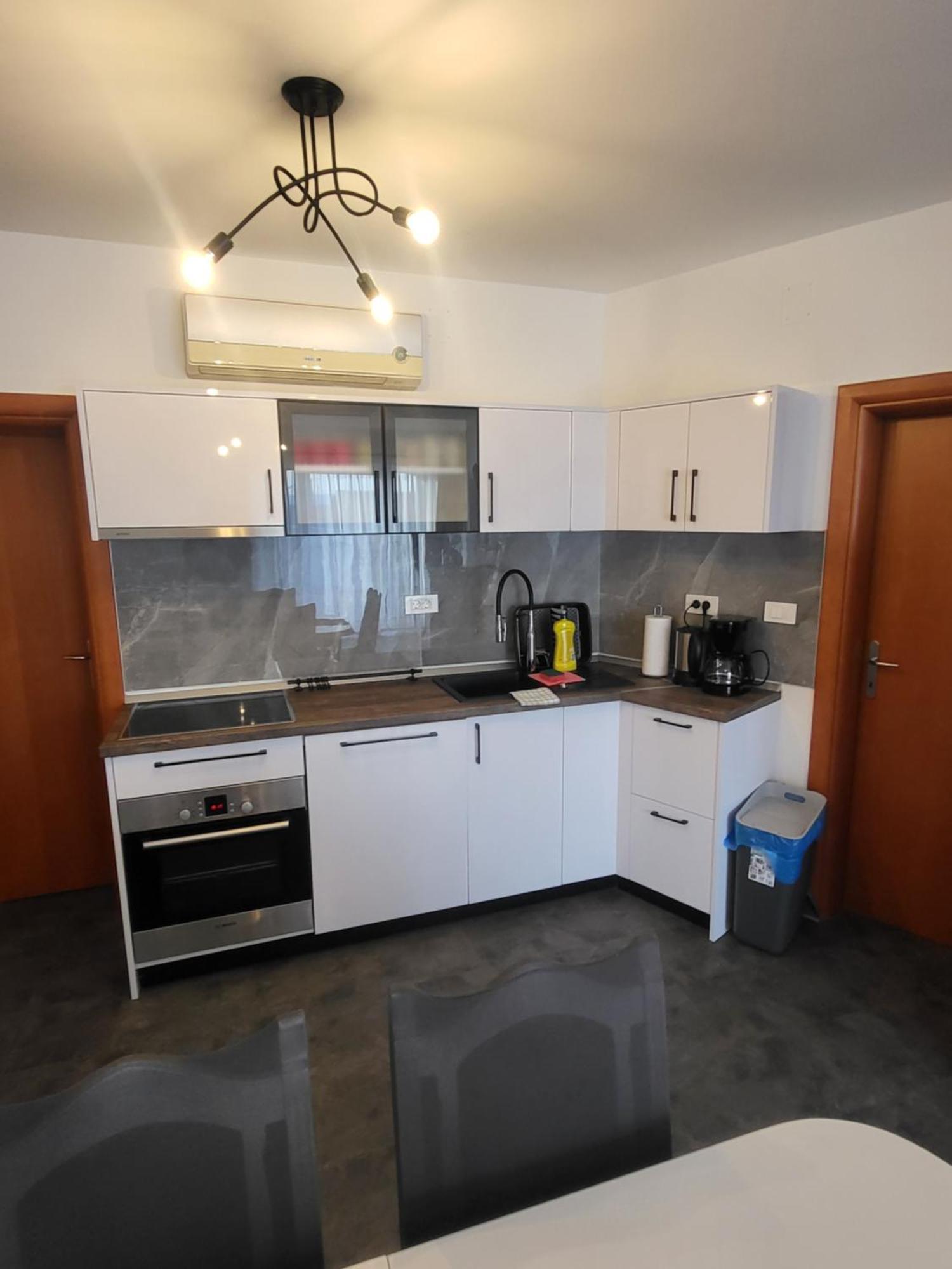 Apartmani Andiks Драмаль Экстерьер фото